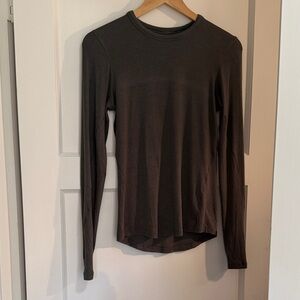 lululemon athletica long sleeve hold tight tee - rainforest green - 6